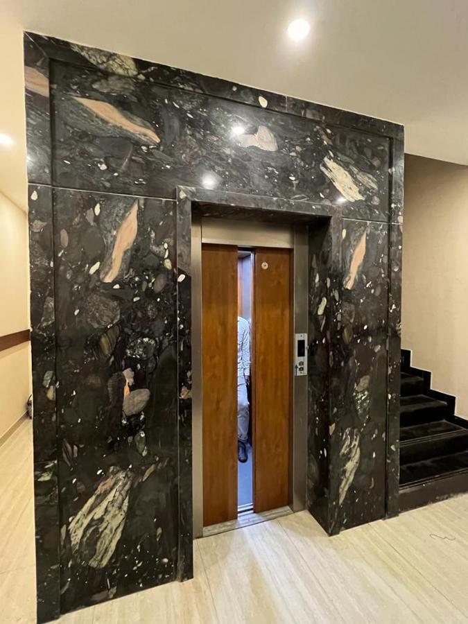 The Park Avenue Hotel - Business Class Hotel Near Central Railway Station Chennai Periyamet ภายนอก รูปภาพ