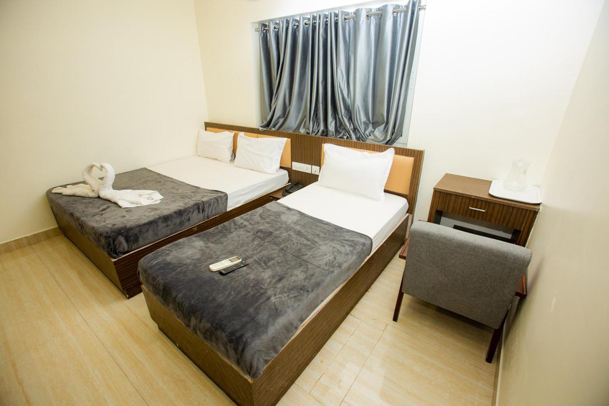 The Park Avenue Hotel - Business Class Hotel Near Central Railway Station Chennai Periyamet ภายนอก รูปภาพ